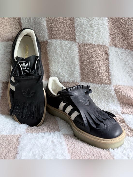 adidas Originals Other - 🖤 Adidas Originals Fringe Kiltie Leather Sneakers Crepe Sole US [10] ✨